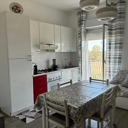 Lägenhet Mika House Calatabiano